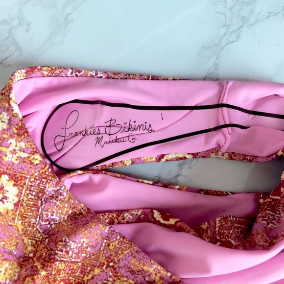 Frankie’s Bikinis Lily One Piece Swimsuit Isla L - Picture 5 of 7